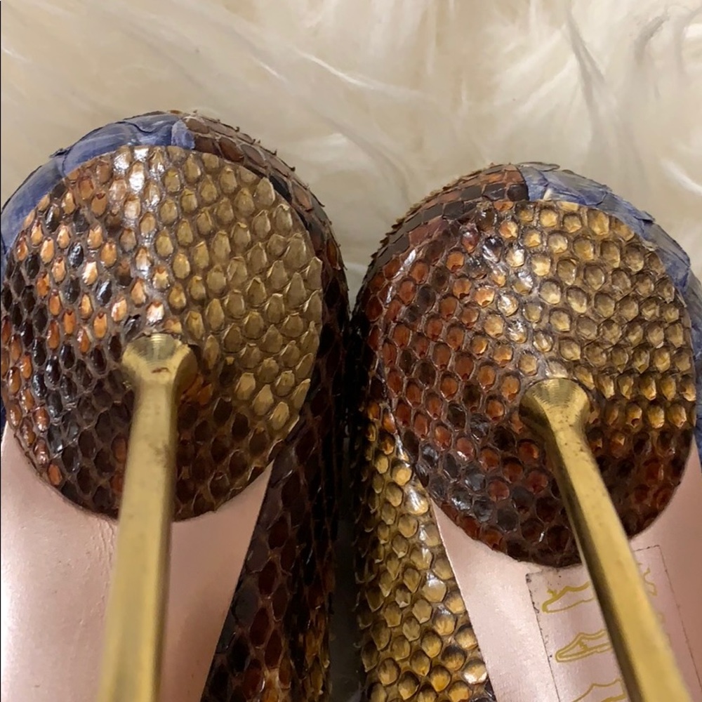 Authentic Python Snakeskin Francesco Sacco Heels - Picture 5 of 7